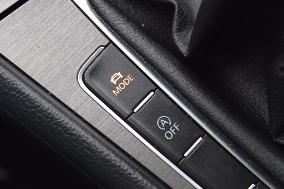 Volkswagen Golf Kombi 1,4 l 90 kw