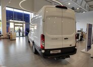 Ford Transit 8