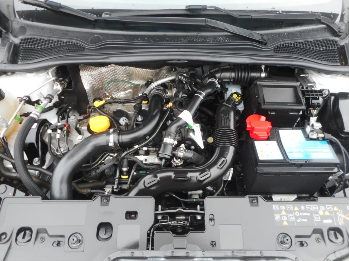 Renault Clio Hatchback 898,0 56 kw