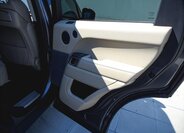 Land Rover Range Rover Sport SUV 4,4 l 250 kw