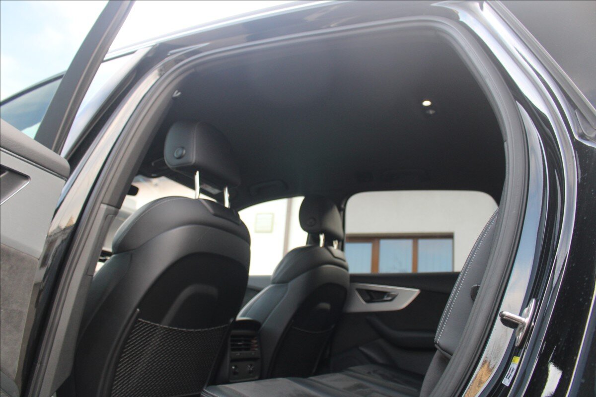 Audi Q7 SUV / Terénní 3,0 l 170 kw