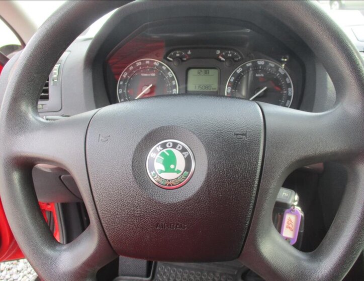 Škoda Octavia Sedan / Limuzína 1,6 l 75 kw