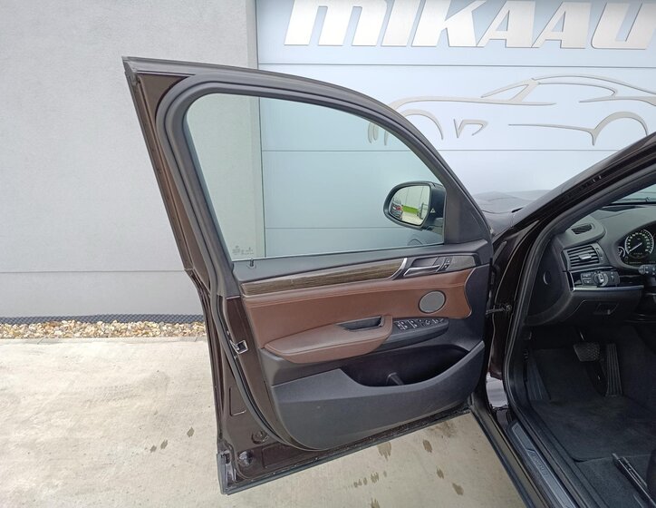 BMW X3 SUV / Terénní 3,0 l 230 kw