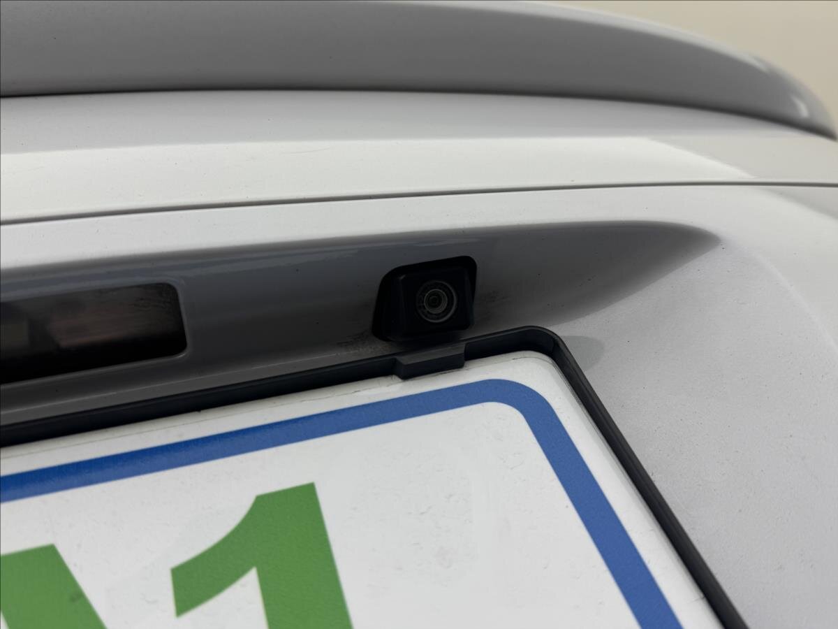 Lexus GS 300 Sedan / Limuzína 3,0 l 183 kw