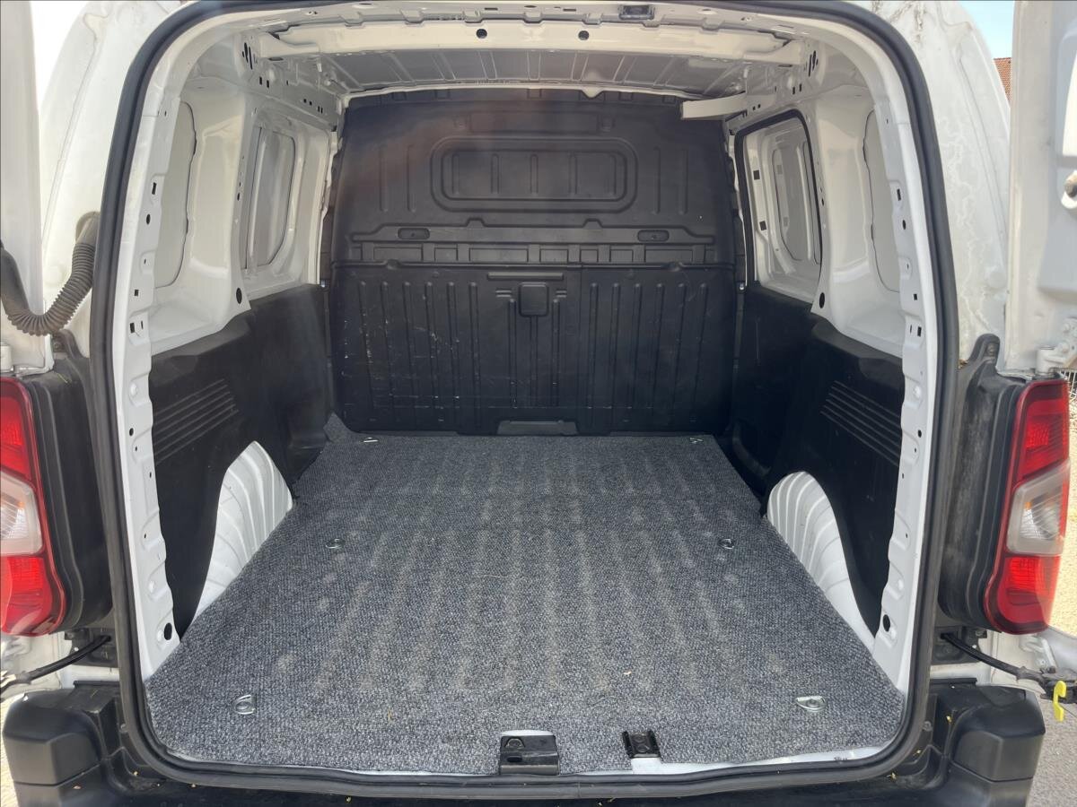 Peugeot Partner Skříň 1,5 l 75 kw