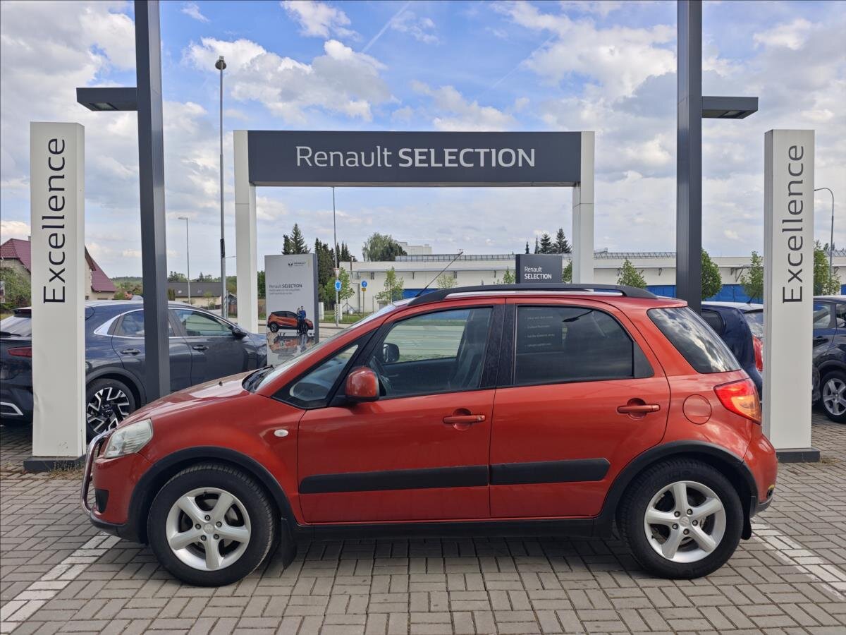 Suzuki SX4 Hatchback 1,5 l 73 kw