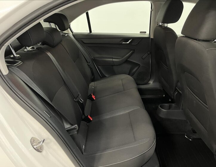 Škoda Rapid Liftback 1,2 l 66 kw