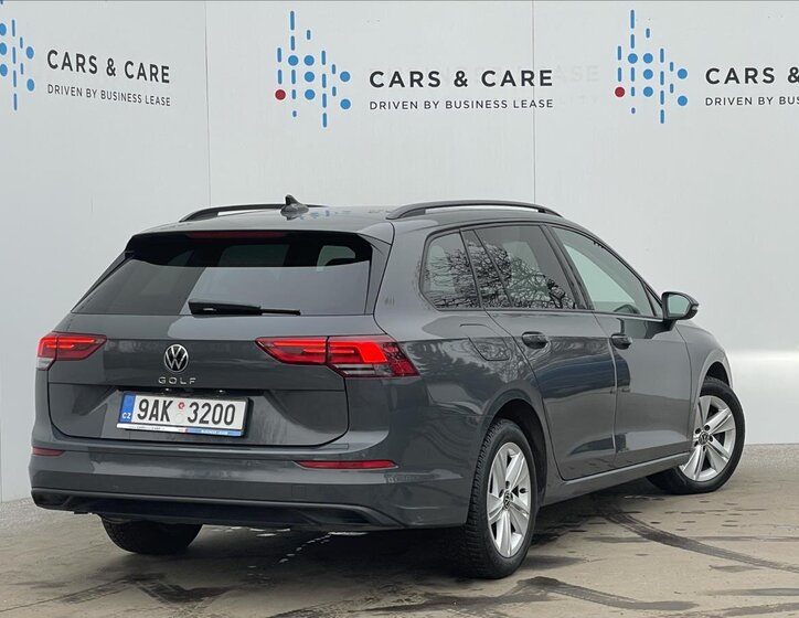 Volkswagen Golf Kombi 1,5 l 96 kw