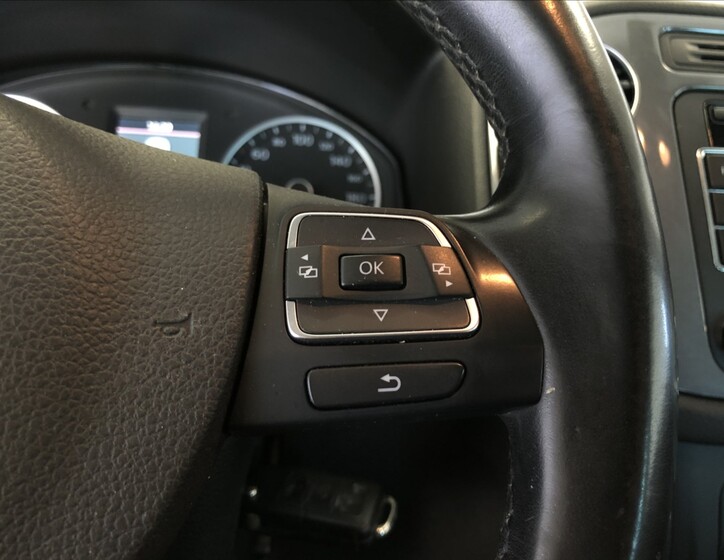 Volkswagen Tiguan 20