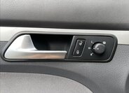 Volkswagen Touran MPV 1,6 l 66 kw