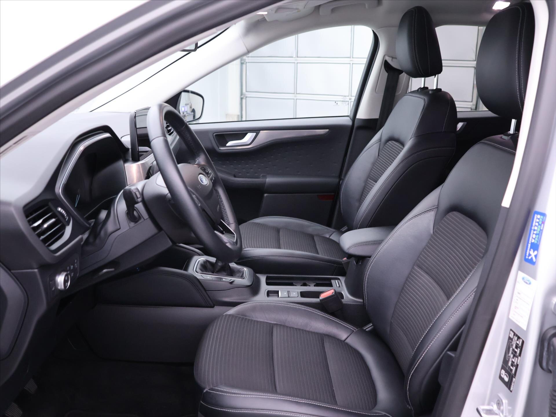 Ford Kuga SUV / Terénní 1,5 l 110 kw