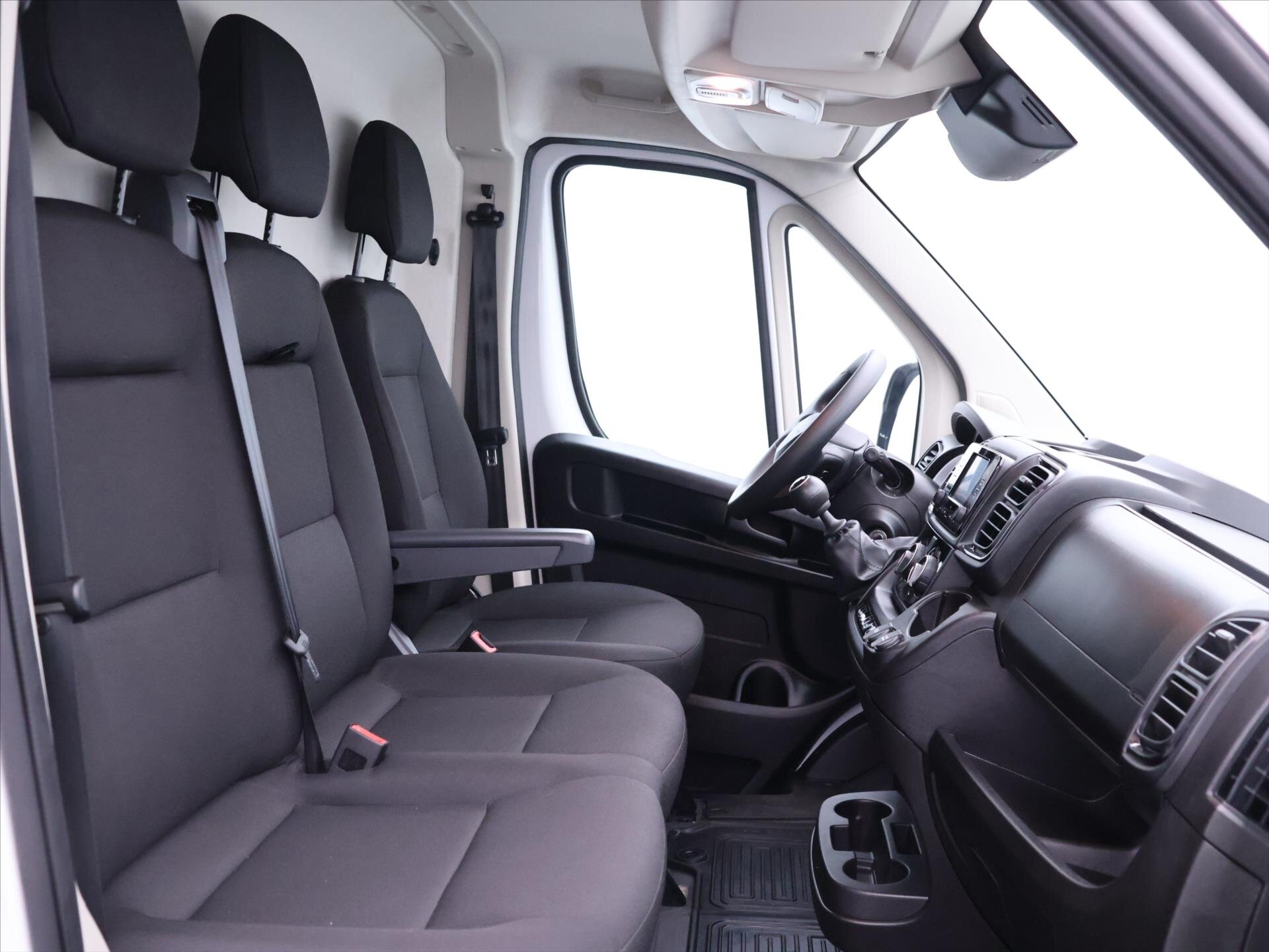 Toyota Proace Max Skříň 2,2 l 88 kw