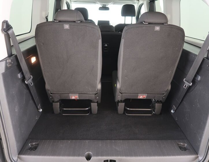 Peugeot Rifter MPV 1,5 l 96 kw