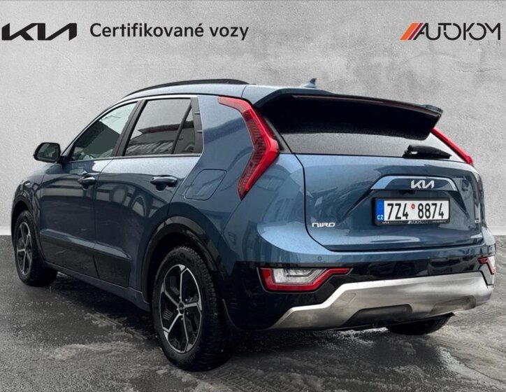 KIA Niro CUV / Crossover 1,6 l 77 kw