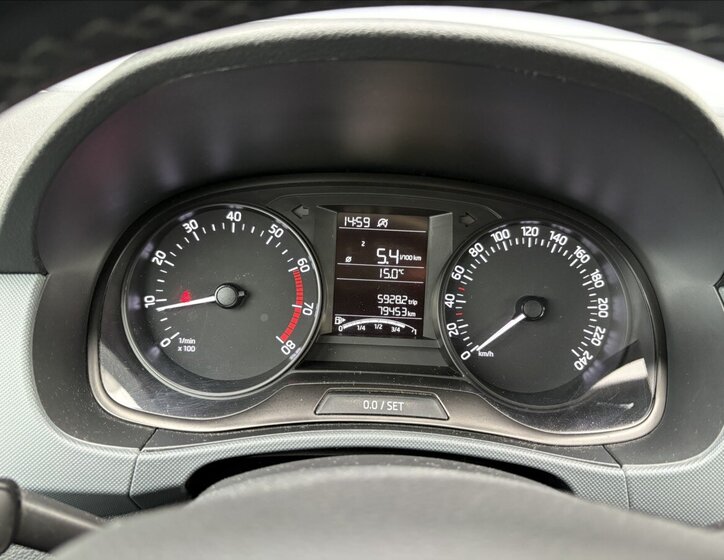 Škoda Fabia Hatchback 999,0 44 kw