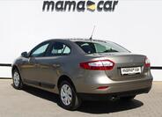 Renault Fluence 5