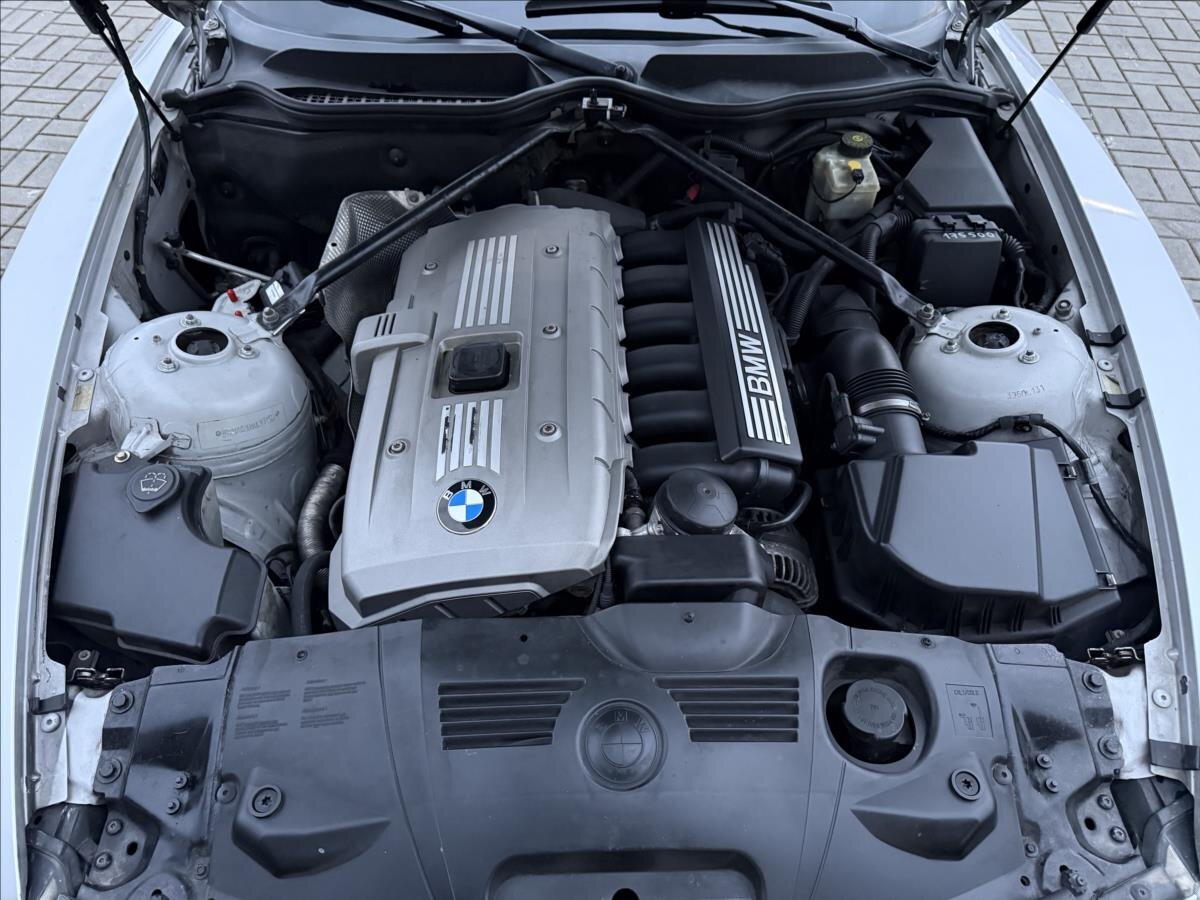 BMW Z4 Kupé 3,0 l 195 kw