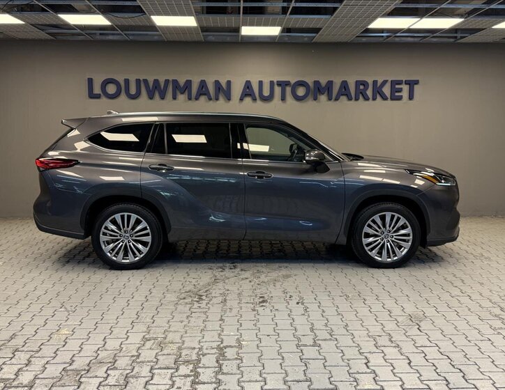 Toyota Highlander SUV 2,5 l 140 kw