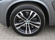 BMW X5 SUV / Terénní 3,0 l 280 kw
