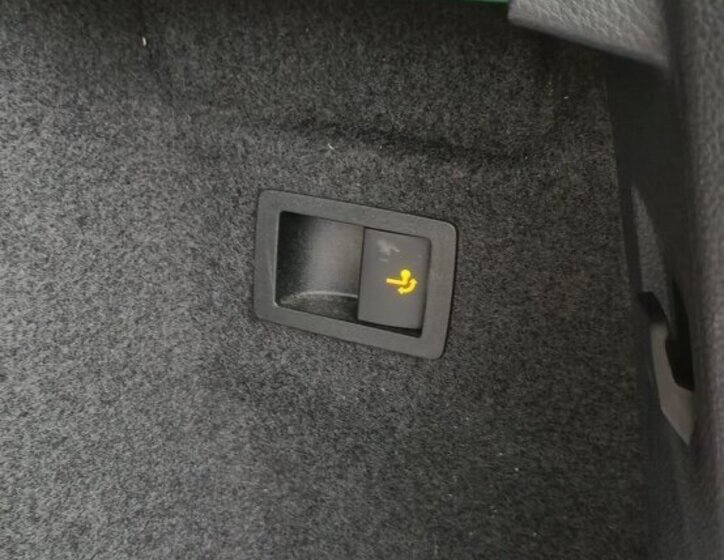 Škoda Karoq SUV 0,0 0