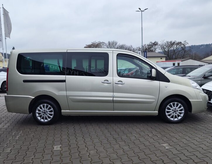 Citroën Jumpy MPV 2,0 l 120 kw