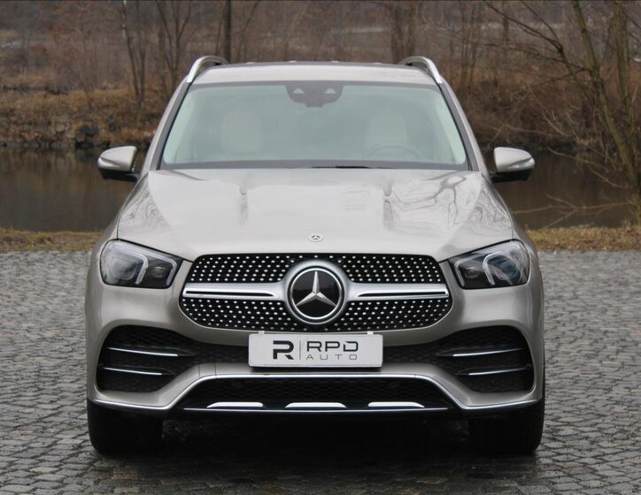 Mercedes-Benz GLE SUV 2,9 l 200 kw