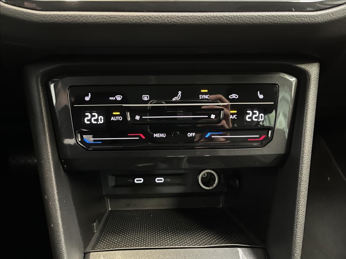 Volkswagen Tiguan SUV / Terénní 1,5 l 110 kw