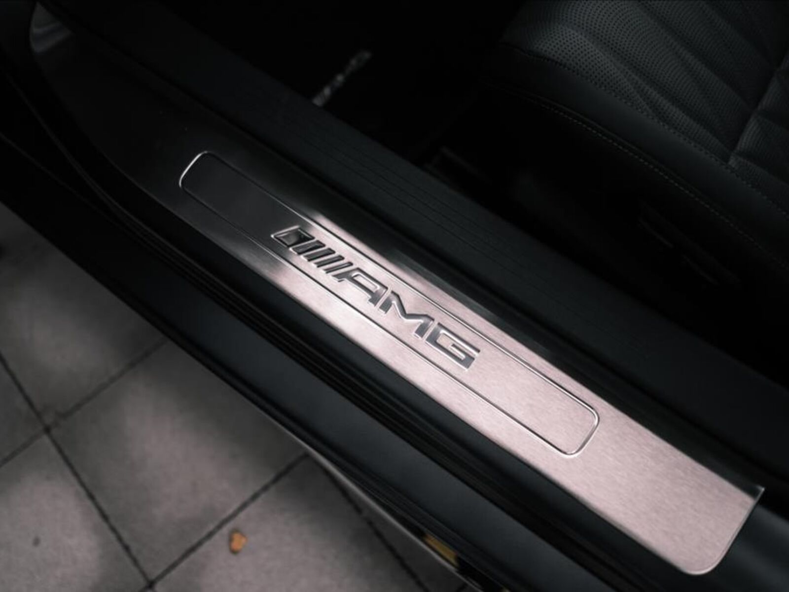 Mercedes-Benz AMG GT 33