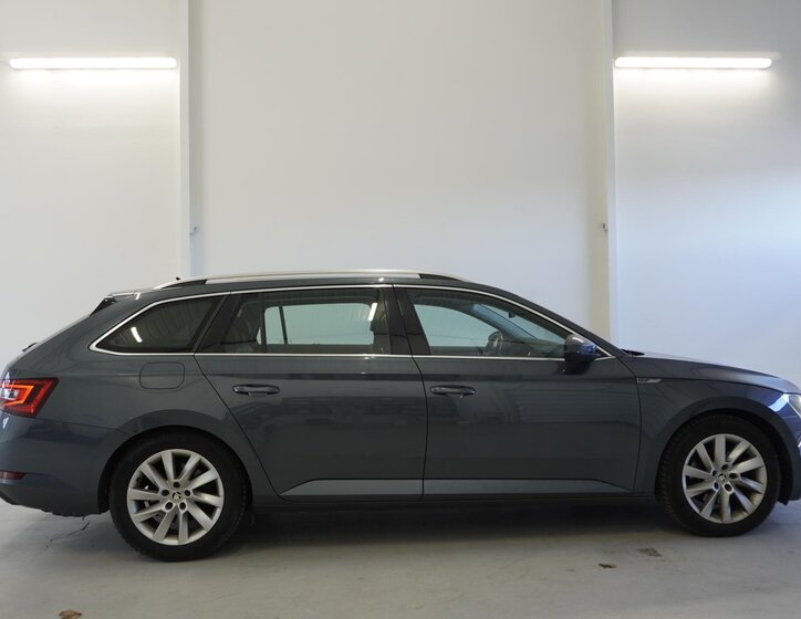 Škoda Superb Kombi 1,5 l 110 kw