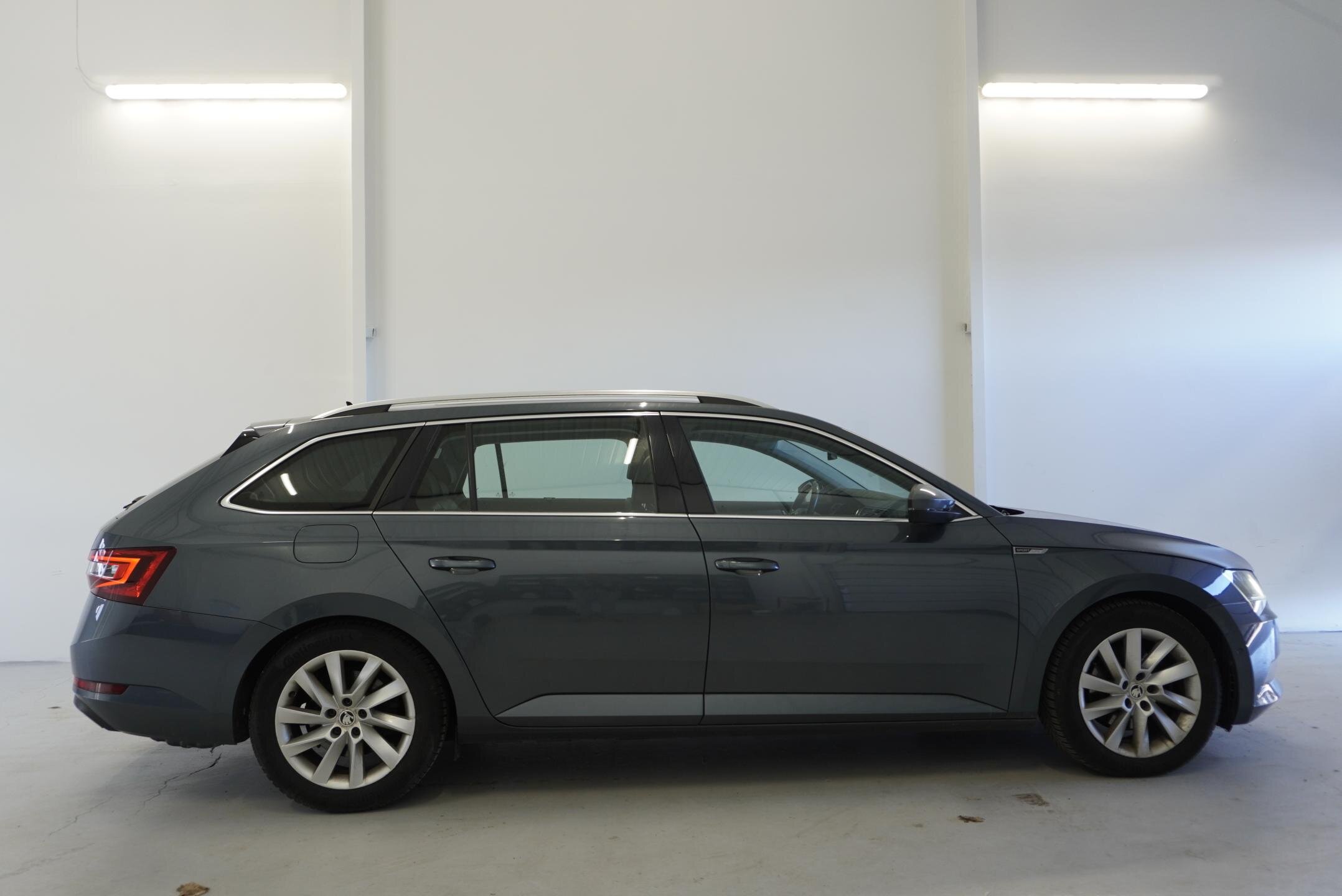 Škoda Superb Kombi 1,5 l 110 kw