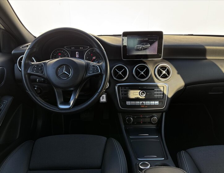 Mercedes-Benz Třídy A Hatchback 1,5 l 80 kw