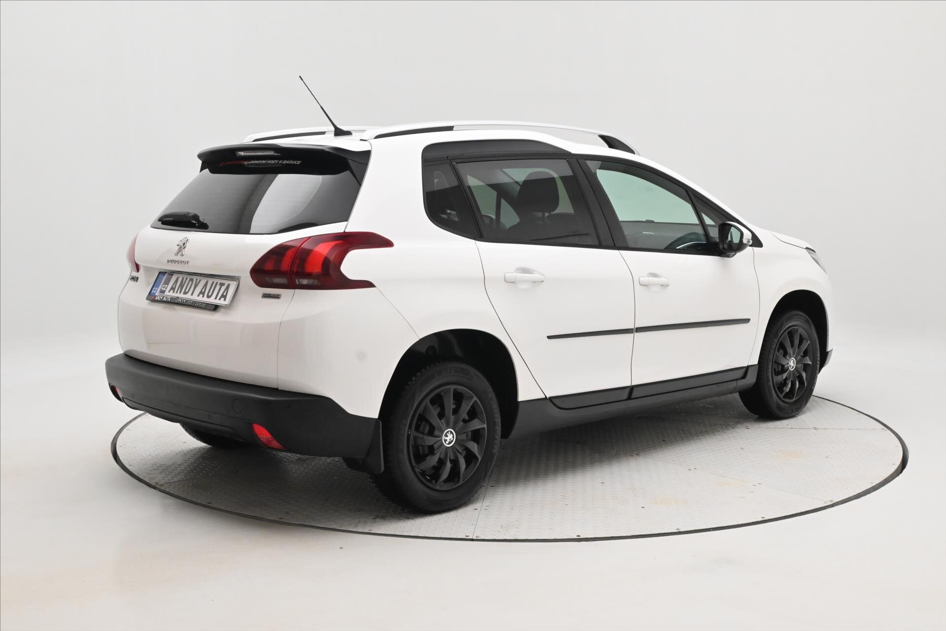 Peugeot 2008 SUV 2,0 l 60 kw