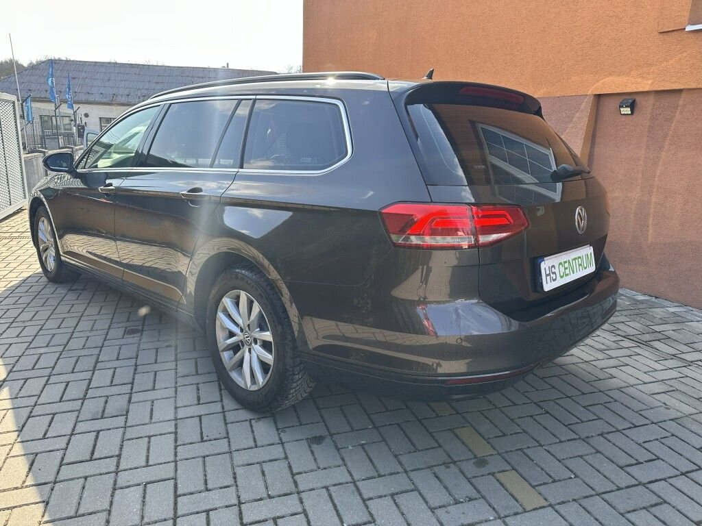 Volkswagen Passat Kombi 2,0 l 110 kw