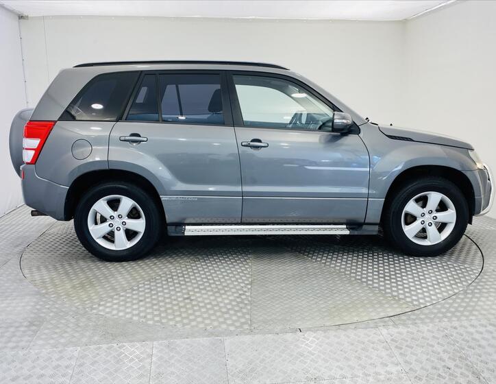 Suzuki Grand Vitara 22