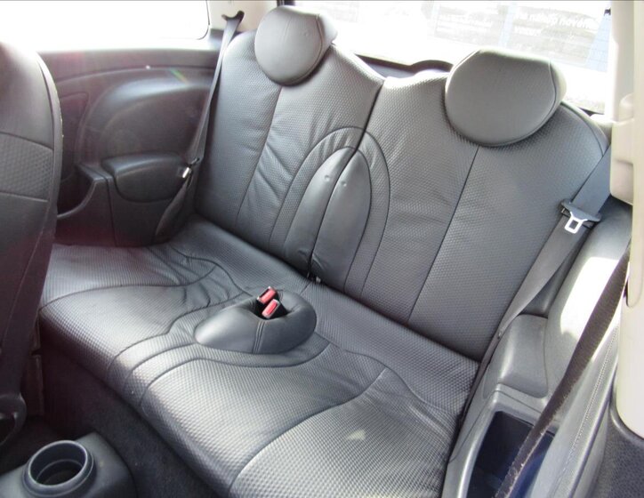 Mini Cooper Hatchback 1,6 l 66 kw