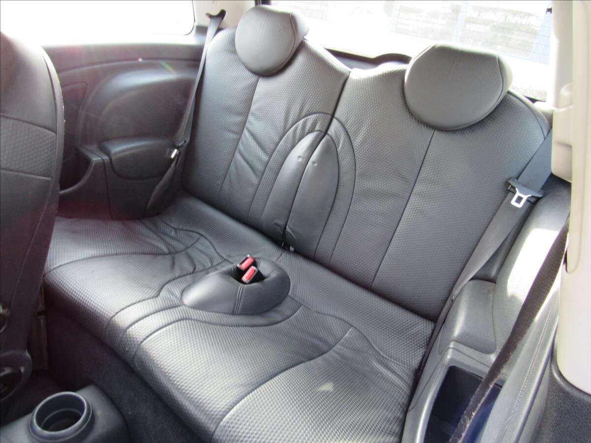 Mini Cooper Hatchback 1,6 l 66 kw