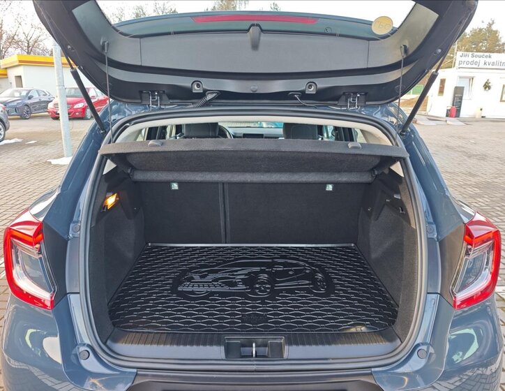 Renault Captur SUV 999,0 67 kw