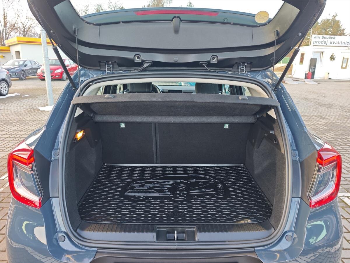 Renault Captur SUV 999,0 67 kw