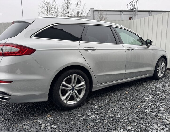 Ford Mondeo Kombi 2,0 l 132 kw