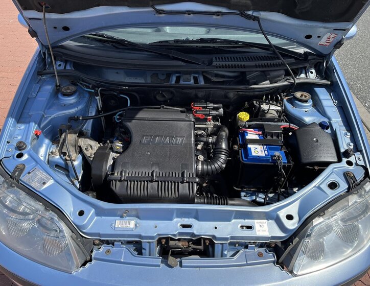 Fiat Punto Hatchback 1,4 l 70 kw