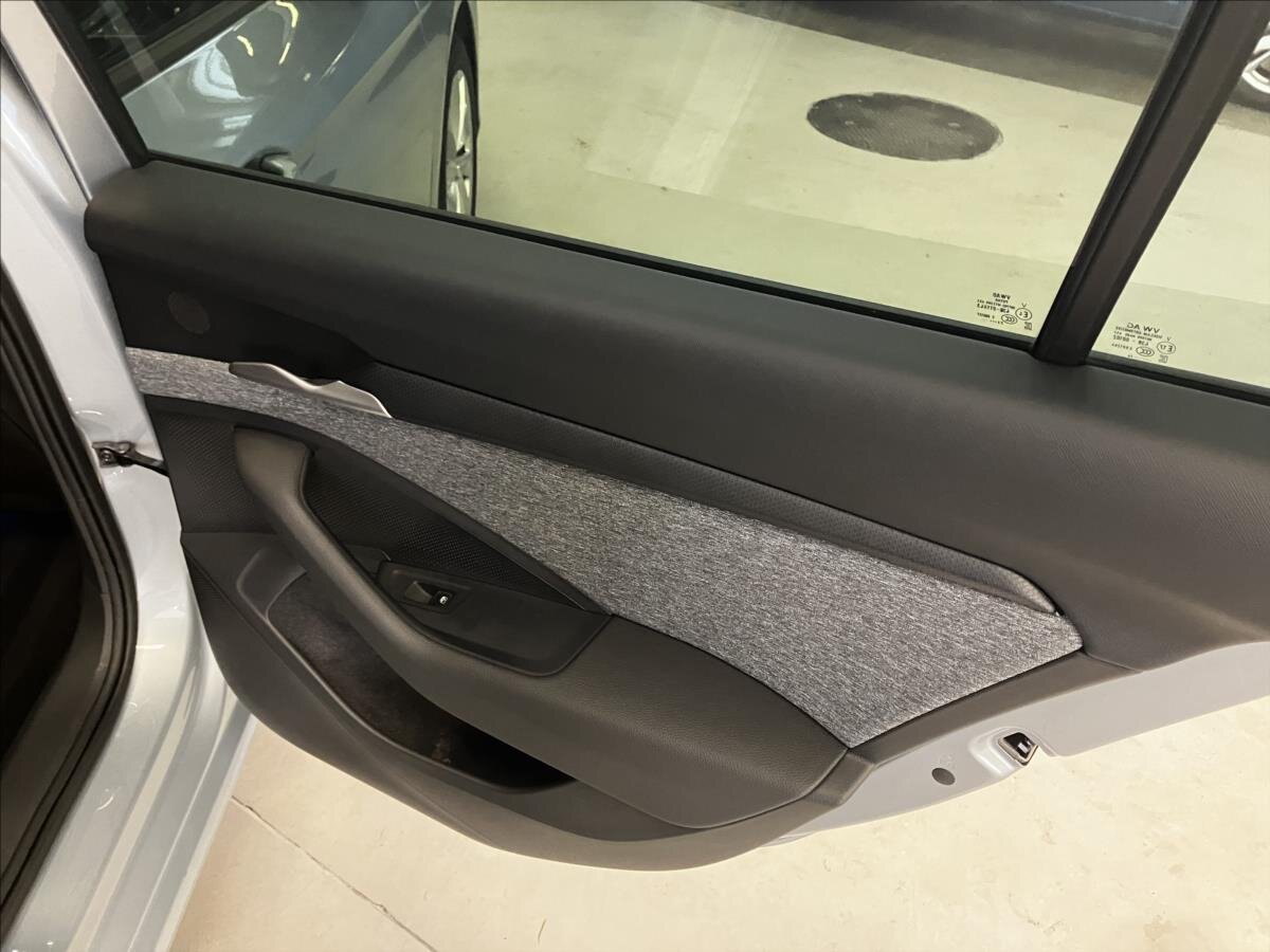 Škoda Superb Kombi 2,0 l 110 kw