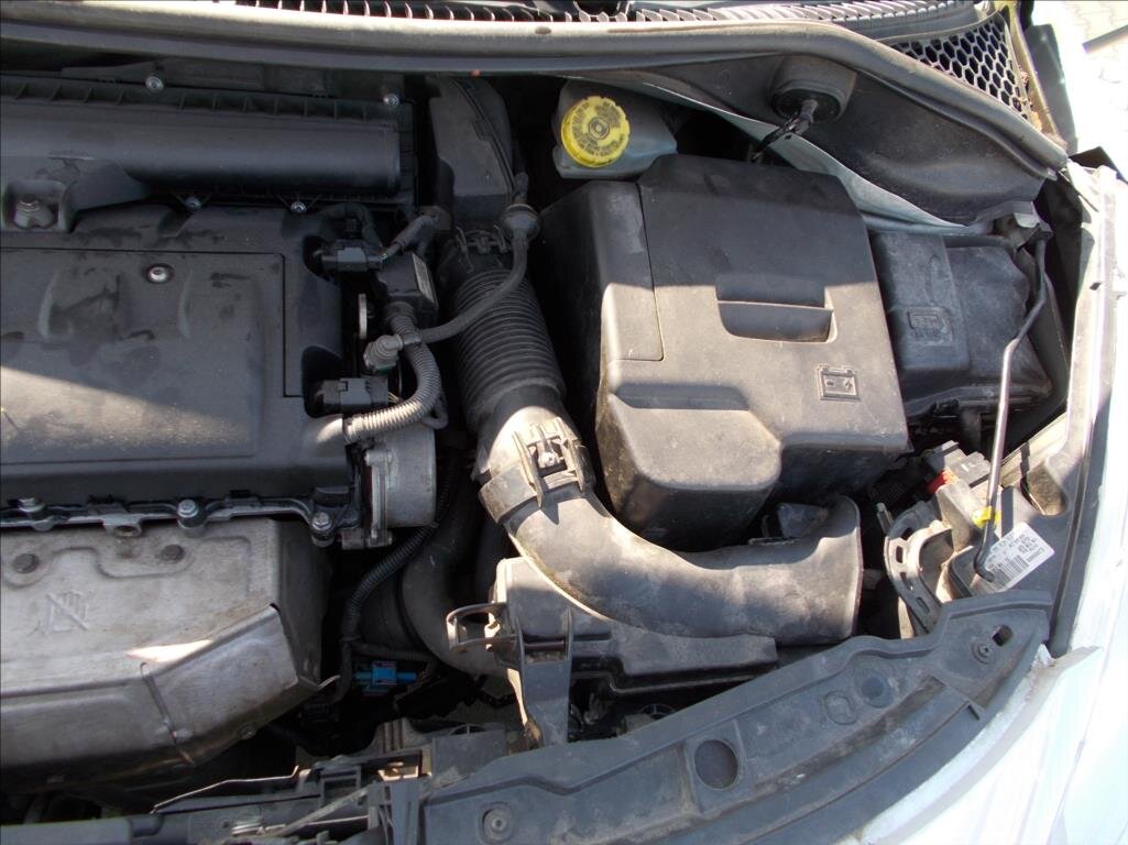 Peugeot 207 Kombi 1,4 l 70 kw