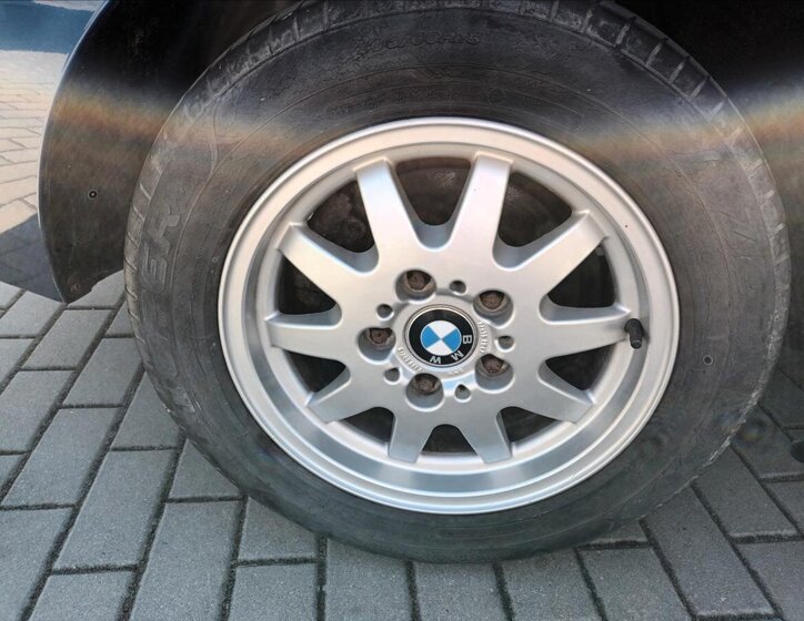 BMW Řada 3 Sedan / Limuzína 1,8 l 85 kw