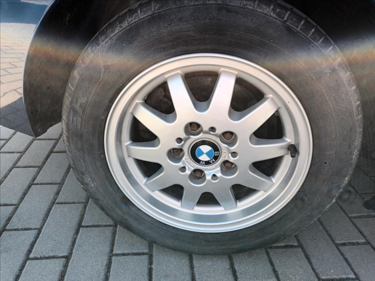 BMW Řada 3 Sedan / Limuzína 1,8 l 85 kw