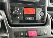 Peugeot Boxer Valník 2,2 l 110 kw