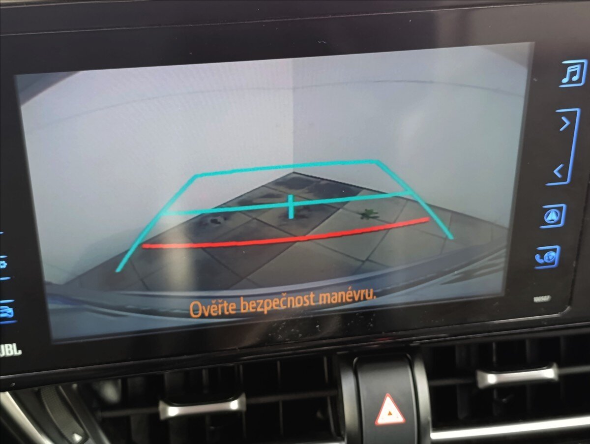 Toyota C-HR Hatchback 1,8 l 72 kw