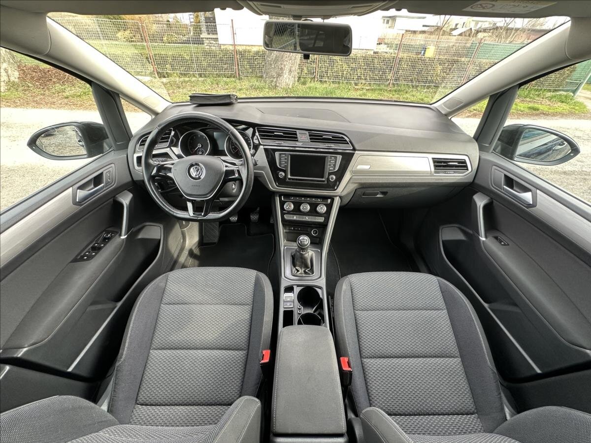 Volkswagen Touran MPV 1,2 l 81 kw