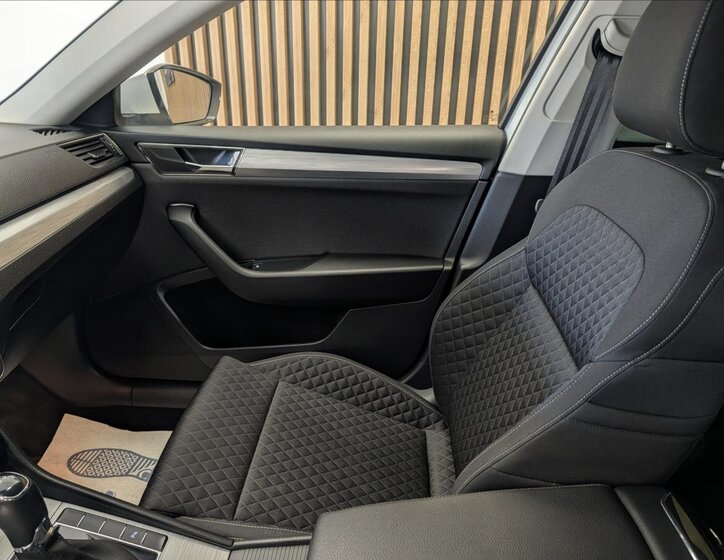 Škoda Superb Kombi 2,0 l 110 kw