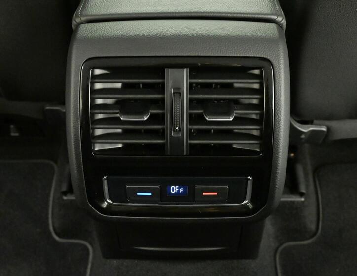 Volkswagen Passat 23