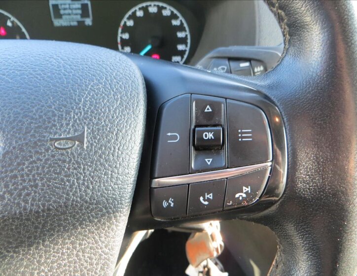 Ford Transit Sklápěč 2,0 l 125 kw